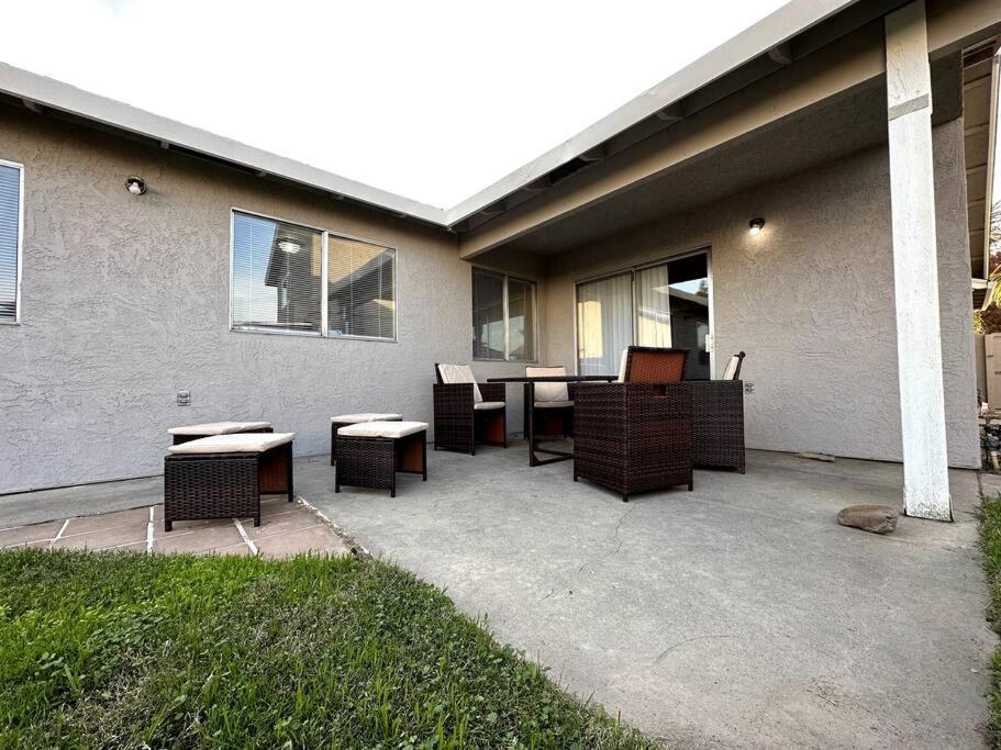 Comfortable House W/ Wi-Fi/Tv - Turlock,Ca Exterior photo