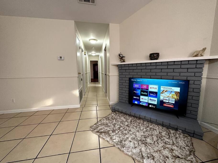 Comfortable House W/ Wi-Fi/Tv - Turlock,Ca Exterior photo