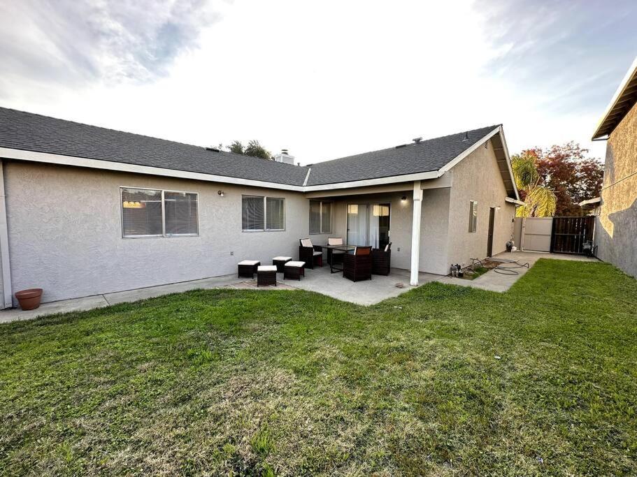 Comfortable House W/ Wi-Fi/Tv - Turlock,Ca Exterior photo